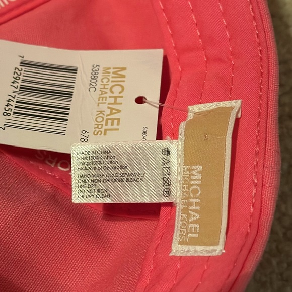 NWT MICHAEL KORS Women’s Signature Logo Adjustable Cotton Baseball Hat in Pink main image 5